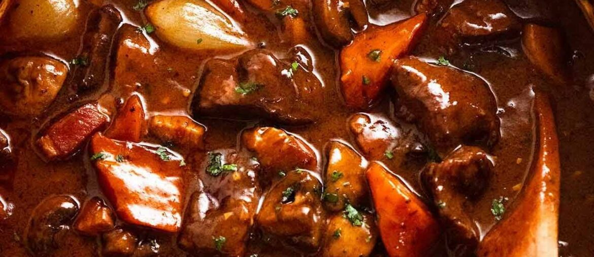 Beef Bourguignon (Beef Burgundy) Beef Bourguignon (Beef Burgundy)