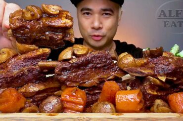 BEEF BOURGUIGNON | FRENCH DISH | BEEF WITH RED WINE, CARROTS AND FRESH MUSHROOMS | ALFIE EATS