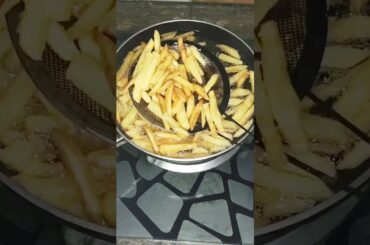french fries recipe Macdonald's style by Aqsa Jaweed #ytshorts #shorts #streetfood #aqsajaweed