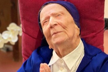 118-Year-Old Nun, the World's Oldest Person, Dies