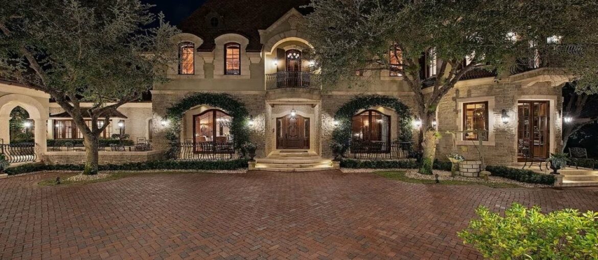 Touring A  $9.9 Million A French country style home in Naples, Florida