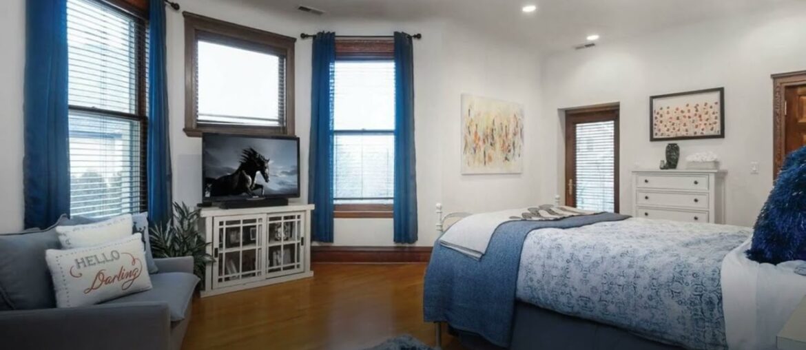 76 Logan Loop, Highland Park, IL 60035 76 Logan Loop, Highland Park, IL 60035