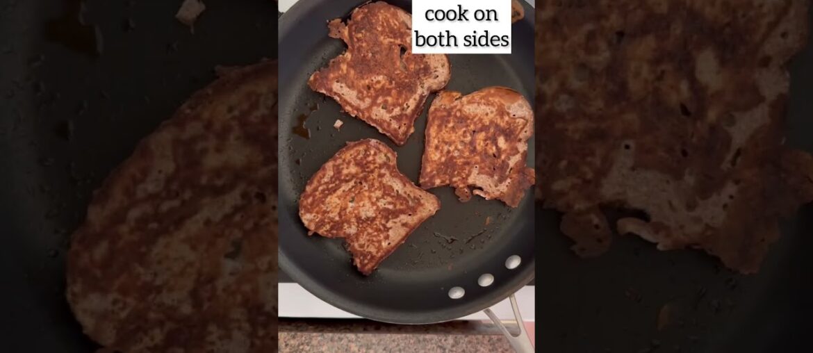 Protein French Toast! (5 Minute Recipe) #shorts #healthyrecipes #highprotein #healthybreakfast