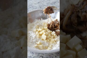 Biscuits that taste like French Onion Soup