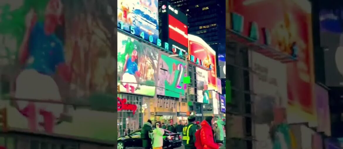 New York Time Square | Mid January | 37 Degrees & 10:30 pm New York Time Square | Mid January | 37 Degrees & 10:30 pm