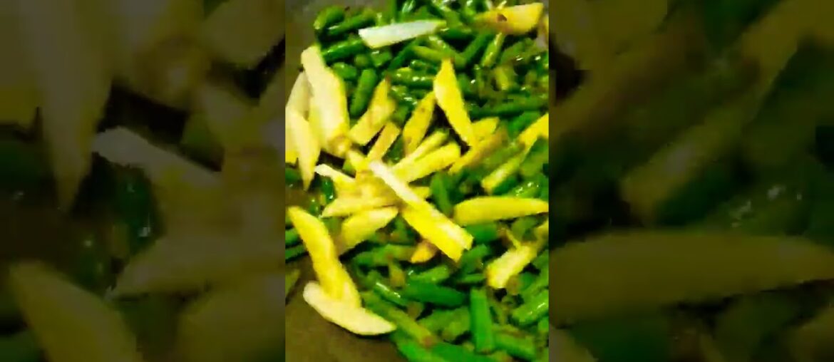 French Beans And Potato Curry Spicy Recipe