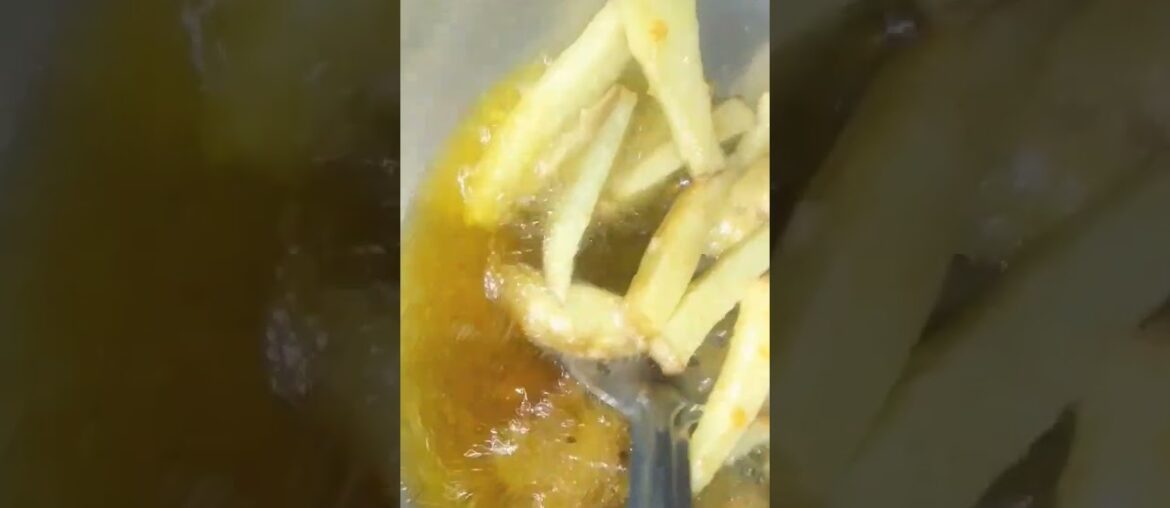 Crispy French Fries #shorts #viral #youtubshorts #food #frenchfries