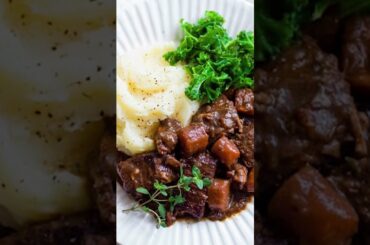 Beef Bourguignon#food #french #youtubeshorts #tryout #france #five #todiefor