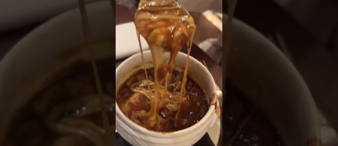 Come with us for the perfect pre-theatre dinner in the heart of #London | #shorts