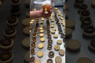 Macaron meringue french style