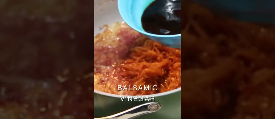 Anthony Bourdain’s Les Halles French Onion Soup #anthonybourdain #cooking #onion #soup #food