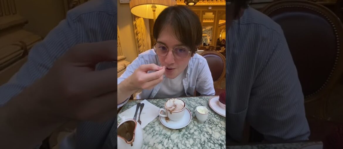 The BEST HOT CHOCOLATE in PARIS