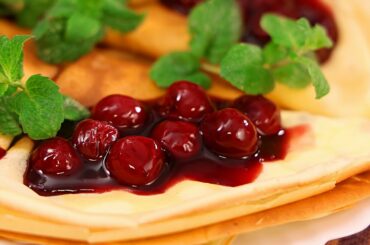 How to cook Crepes: Easy French Crepe Recipe