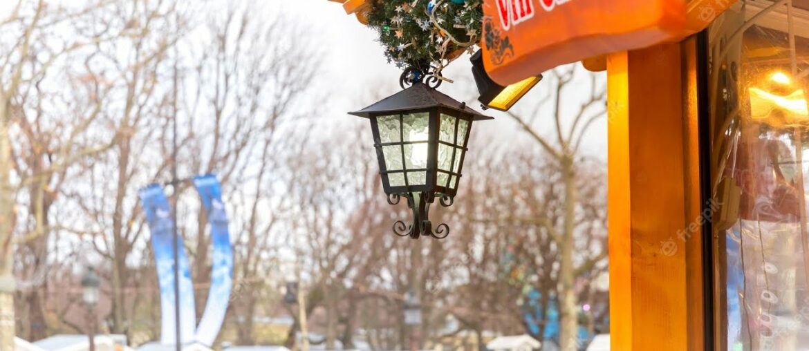 Cold as ICE?French tips to keep warm in winter.The simple recipe of mulling wine