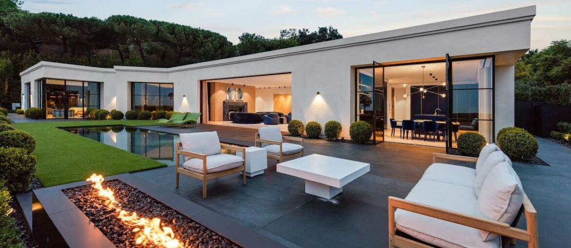 A $22M World class Beverly Hills Estate with timeless elegance and explosive city views A $22M World class Beverly Hills Estate with timeless elegance and explosive city views