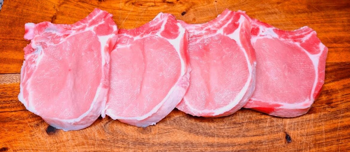 This is how special pork is prepared in a Spanish restaurant! Simple and delicious! This is how special pork is prepared in a Spanish restaurant! Simple and delicious!