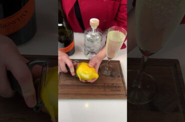 #howto  make a French 75 - a refreshing gin #cocktail