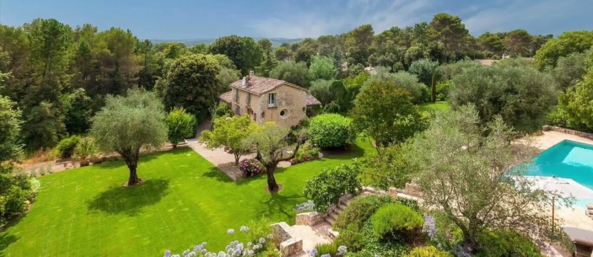 Beautiful Property For Sale in Roquefort-les-Pins France @ExperienceTheFrenchRiviera