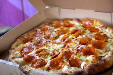 Texas Eats: Loaded Burgers, Pizza and French Cuisine