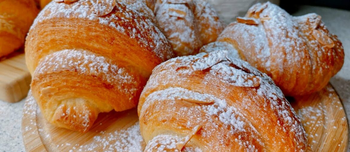 Flakey CROISSANT | Discover the French Bakery Recipe