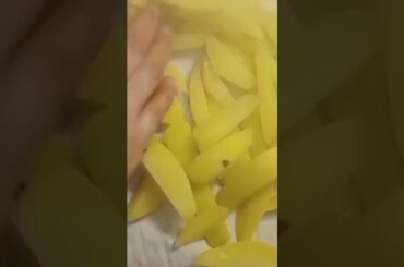 French fries #foodmagicwithasra #recipes #winterspecial #shorts #shortsvideo