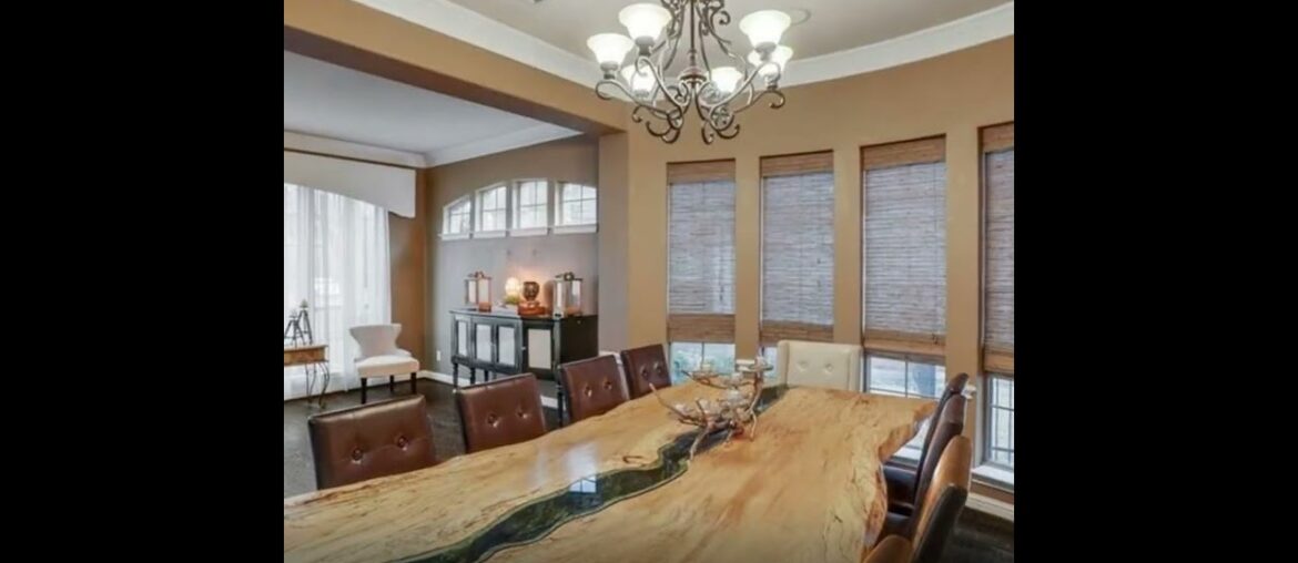 9021 Thompson Drive, Lantana, TX 76226