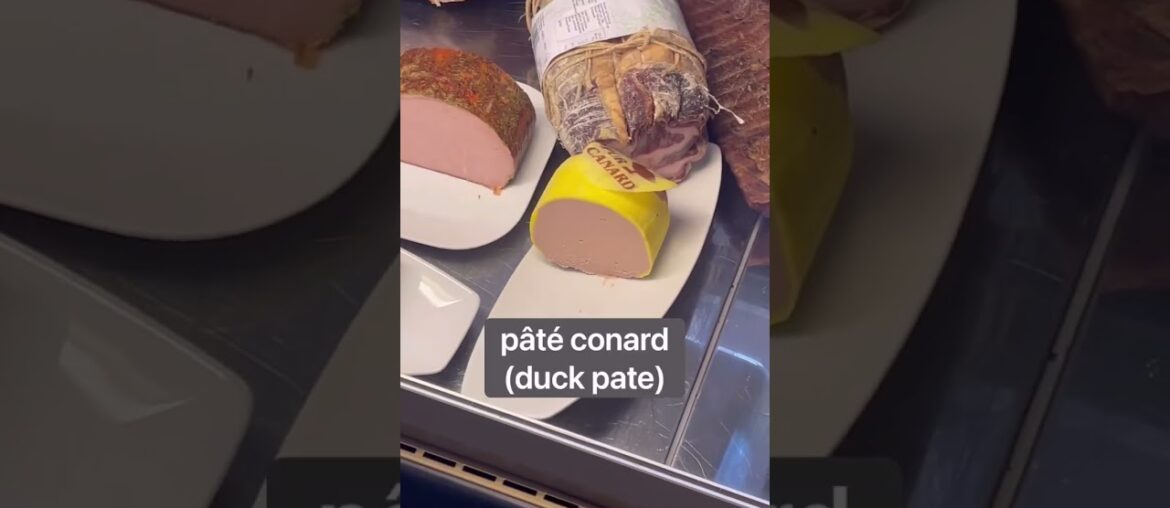 Shopping for #French #wine and #cheese in Germany