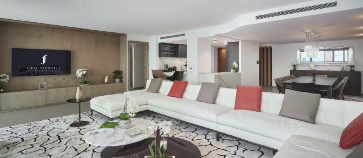 Prime Location For This Holiday Rental in Cannes France @TheVillaList