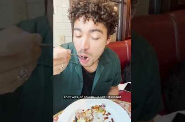 Le Select Bistro is Toronto's 50-year-old French bistro