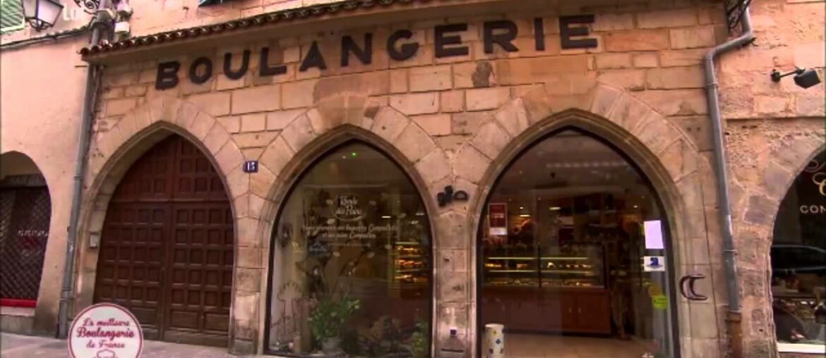 Cat vs Door French Restaurant Show Clip Cat vs Door French Restaurant Show Clip