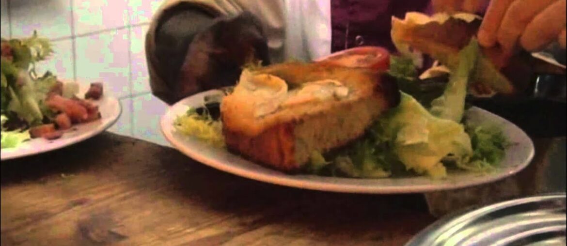 Working in a French Restaurant - World Kitchen