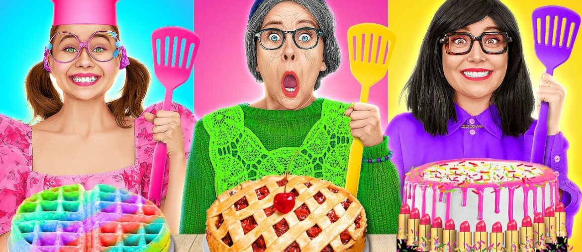 GRANNY VS ME VS MOM COOKING CHALLENGE || Funny Kitchen Hacks by 123GO! FOOD GRANNY VS ME VS MOM COOKING CHALLENGE || Funny Kitchen Hacks by 123GO! FOOD