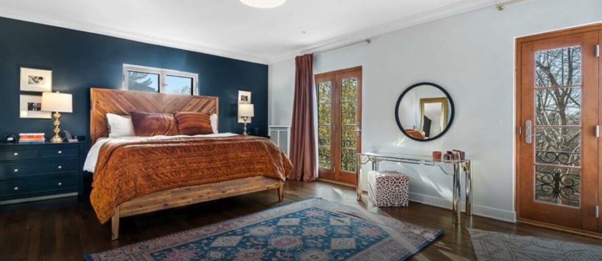 1134 Rossell Avenue, Oak Park, IL 60302