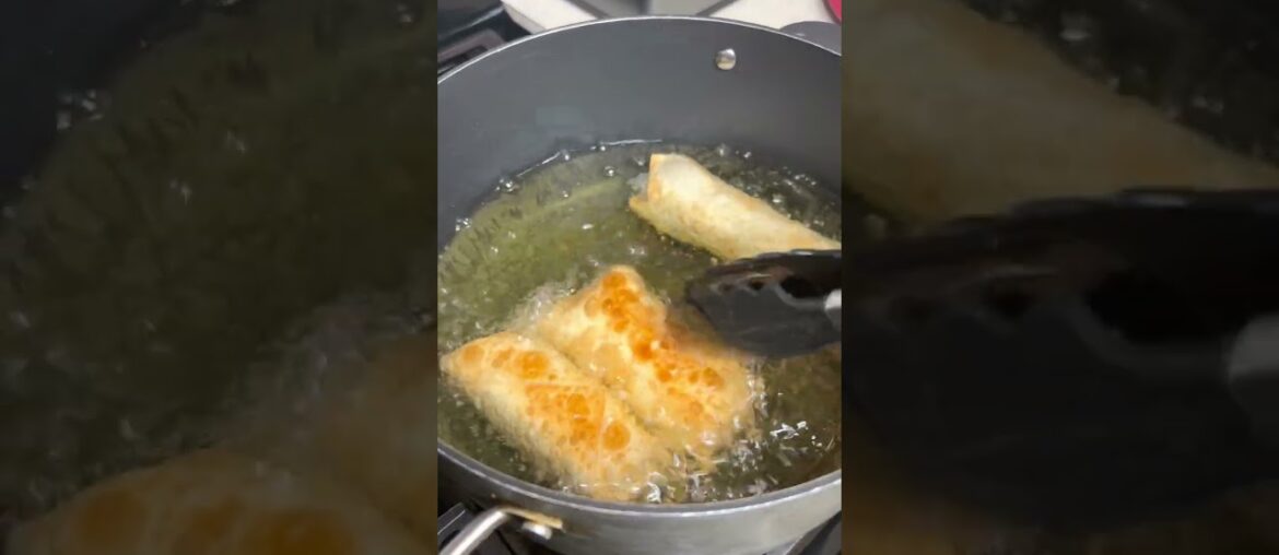 FRENCH APPLE EGGROLLS! #shorts #food #shortvideo FRENCH APPLE EGGROLLS! #shorts #food #shortvideo