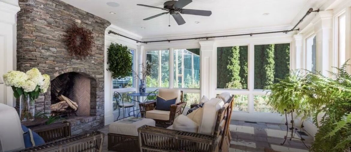 26 Wainscott Main Street, Wainscott, NY 11975 26 Wainscott Main Street, Wainscott, NY 11975