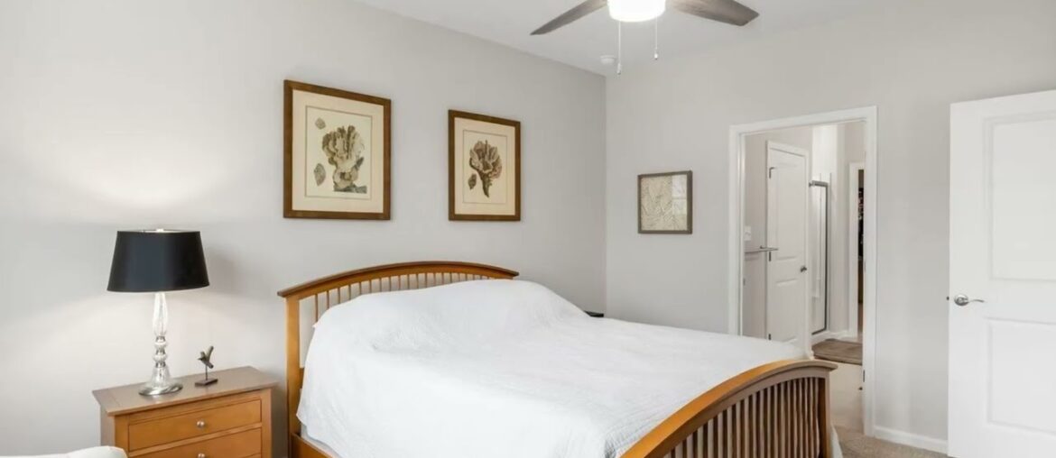 55 Walton Way, Delanco, NJ 08075 55 Walton Way, Delanco, NJ 08075