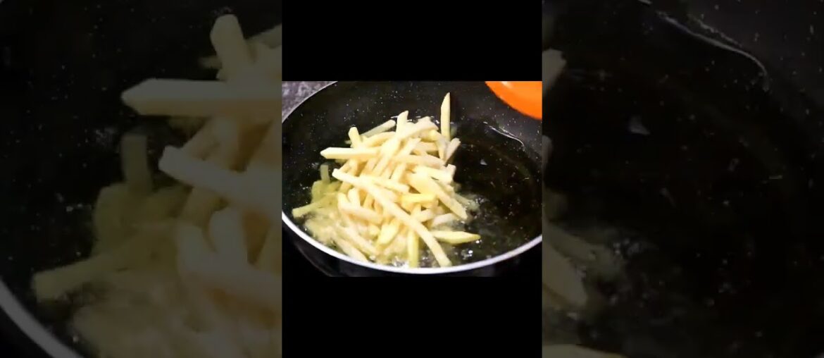 crispy yummy French fries recipe #shorts #cookwithunzur #jhoome jo pathway song