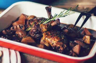 Bosch x Kitchen Stories Classic French Coq Au Vin Recipe
