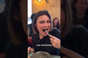 We tried AMERICAN FOOD in PARIS !