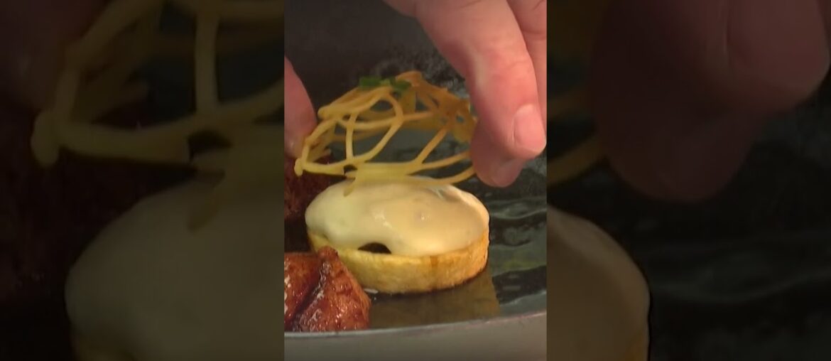 Famous Chef Guy Savoy's Restaurant Stripped Of Michelin Star Famous Chef Guy Savoy's Restaurant Stripped Of Michelin Star