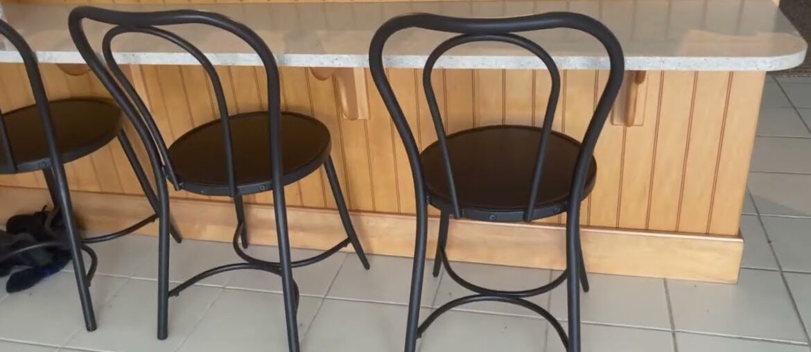 CangLong French Dining Bars, Cafes Review, Black cafe chairs look great in the space