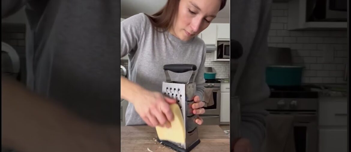 Is it still FREEZING where you live?! Soup for me! I’ve never made French onion before!