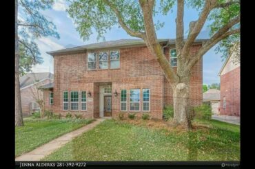 CENTURY 21 Western Realty - 17518 Tall Maple Court