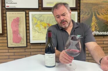 Wine Review: Mount Eden Vineyards Santa Cruz Mountains Pinot Noir 2018 #winetasting #pinotnoir