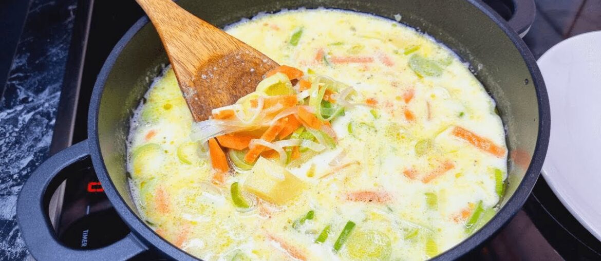 Leek, carrot, potato and milk soup! Traditional french creamy soup recipe