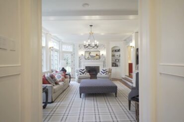 15 Woodcliff Road, Wellesley, MA