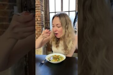 What a typical French person eats in a day!