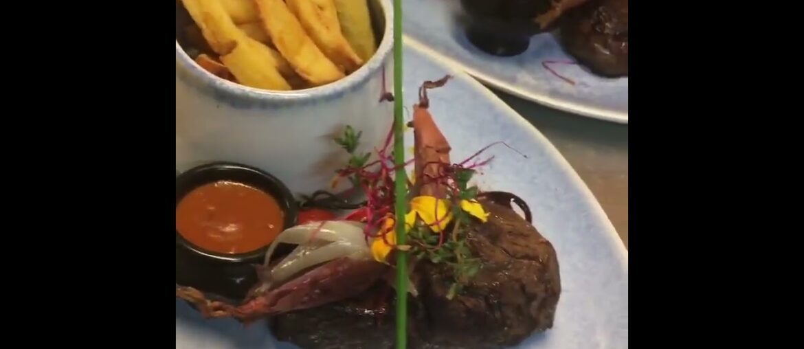 french food entrecote, filet de boeuf, souris d'agneau,poulet