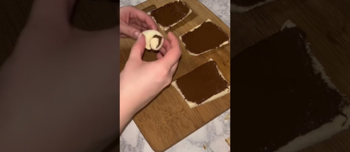 Nutella French Toast Rolls! These are a perfect sweet treat. #food #breakfast #sweets #dessert