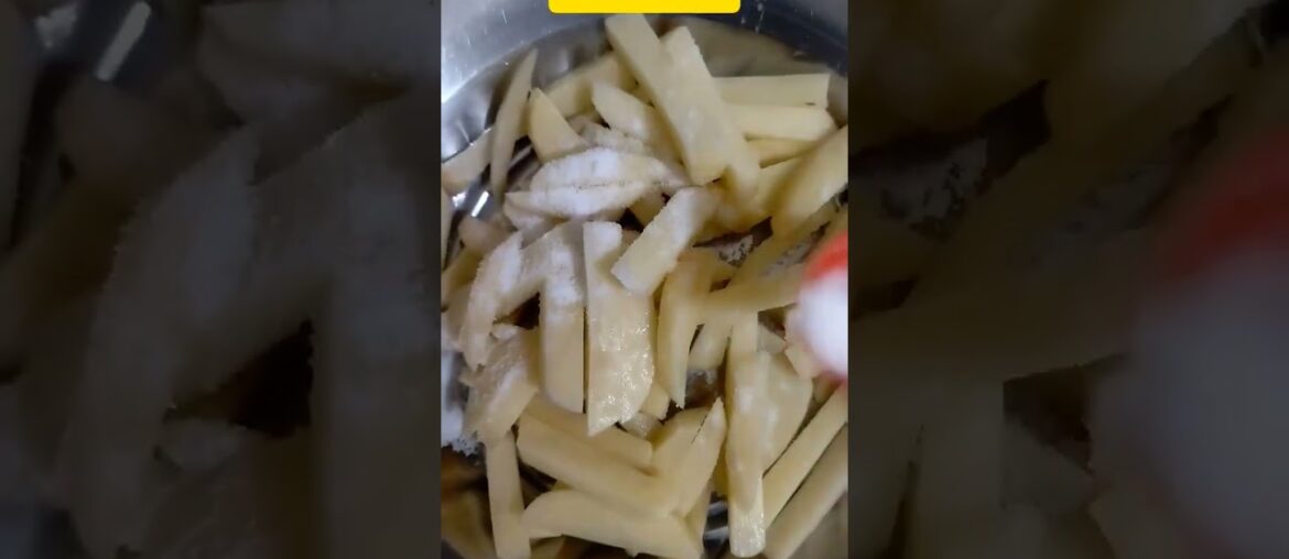 Easy potato French fry recipe for ramadan #ramadan #food #roza #ytshorts #shorts